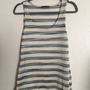 Banana Republic tank top. Silk blend. size small